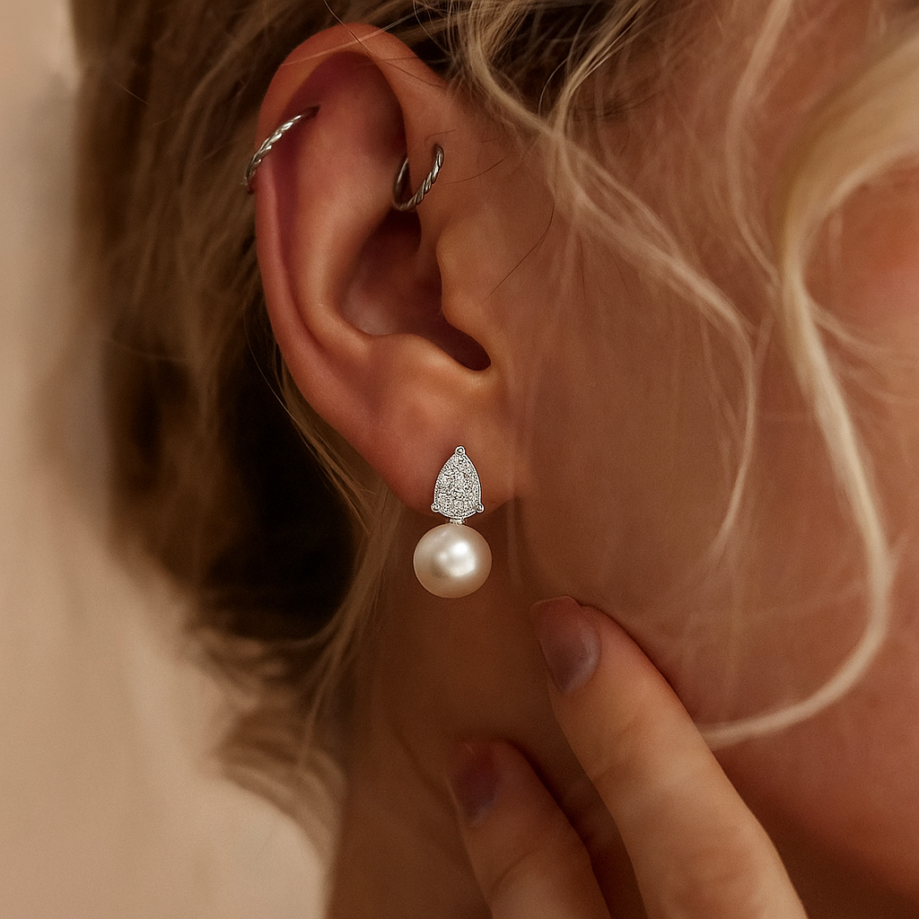 Small Luna Pearl Earring 925 Silver
