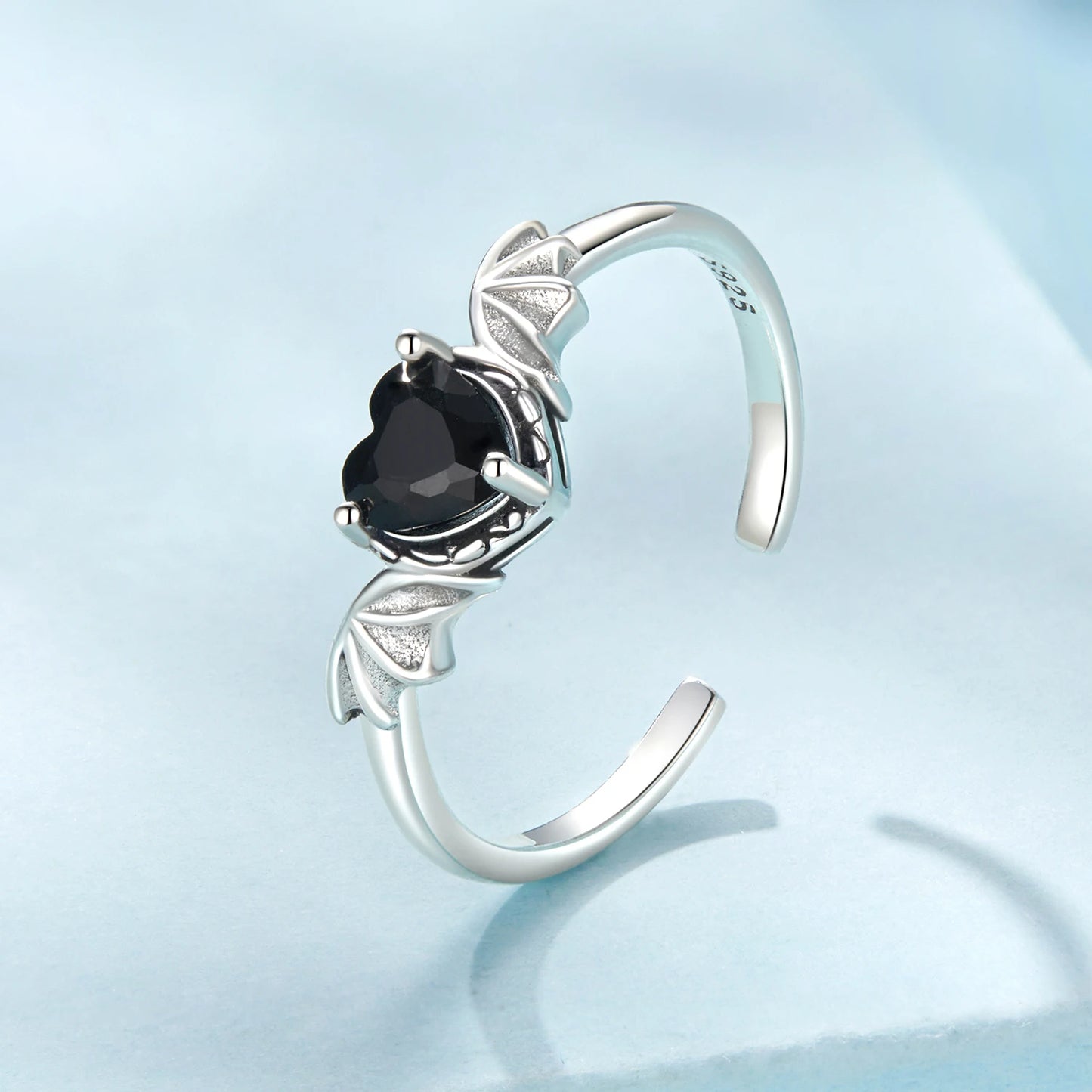 Luna Black Heart Ring 925 Silver