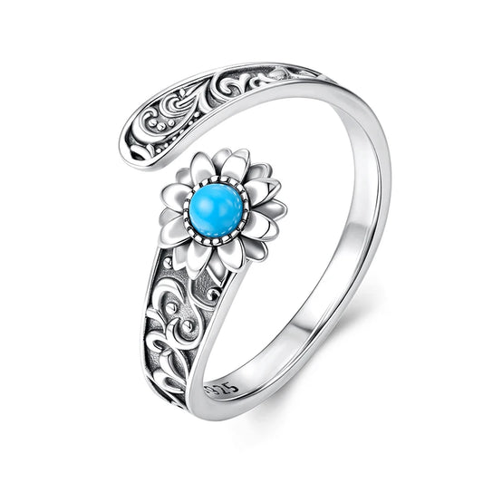 Flower Ring in 925 Silver